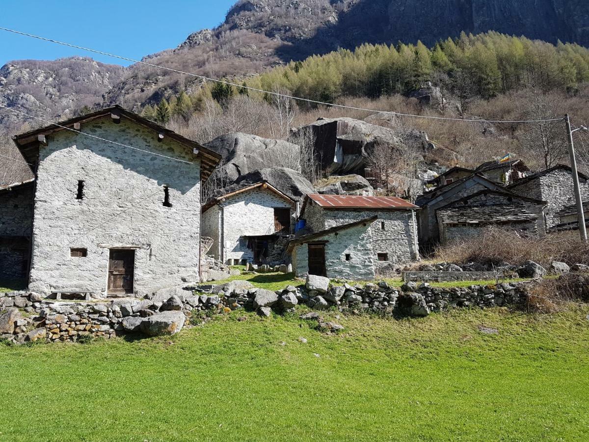 Hotel Ristorante Sasso Remenno Val Masino Exterior photo